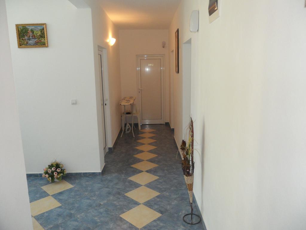 Sianie Guest House 라브다 외부 사진