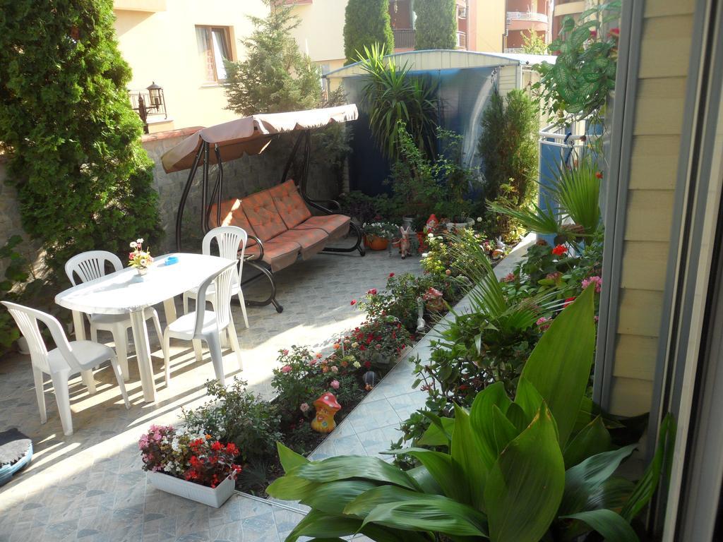 Sianie Guest House 라브다 외부 사진