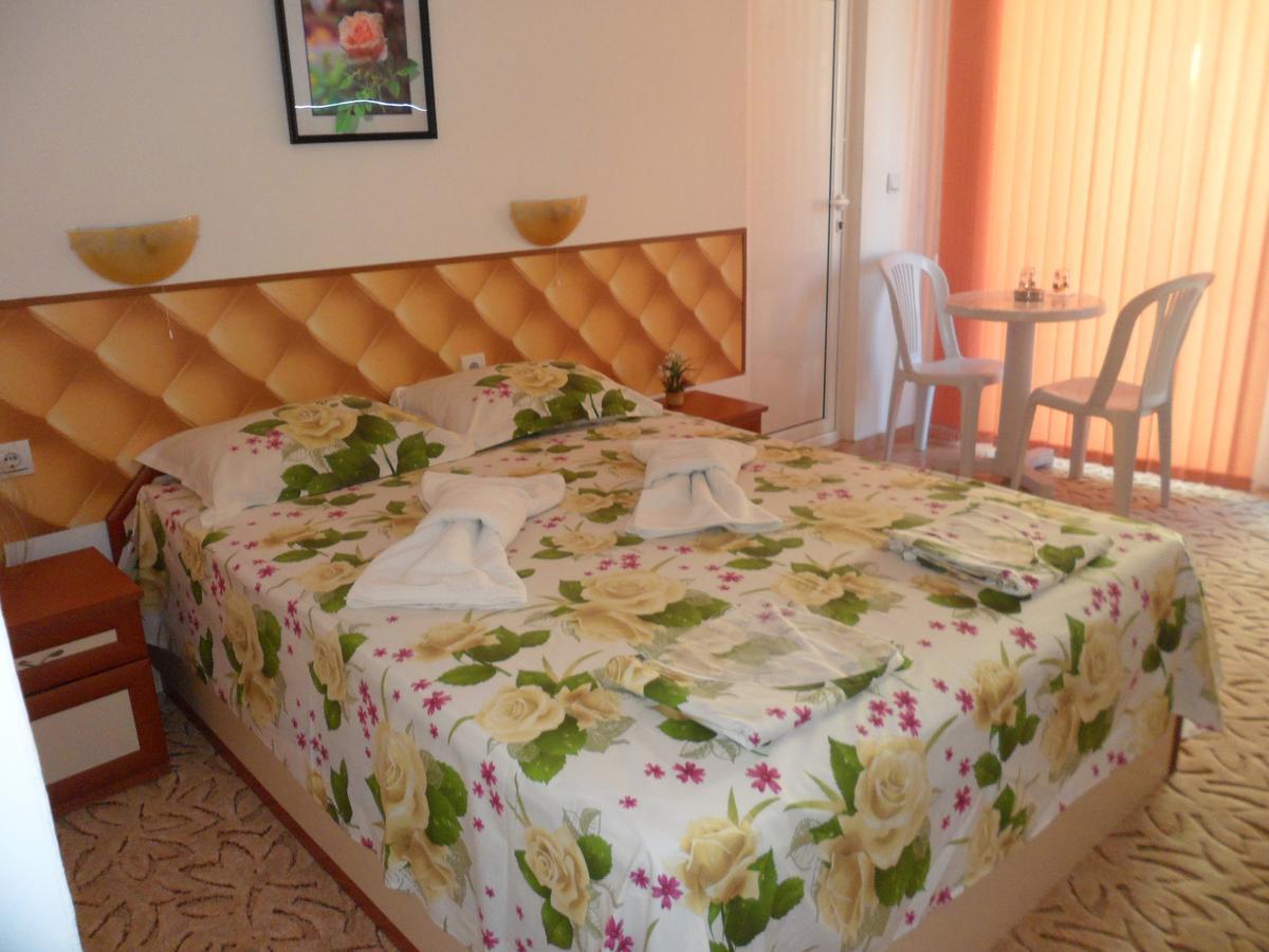 Sianie Guest House 라브다 외부 사진