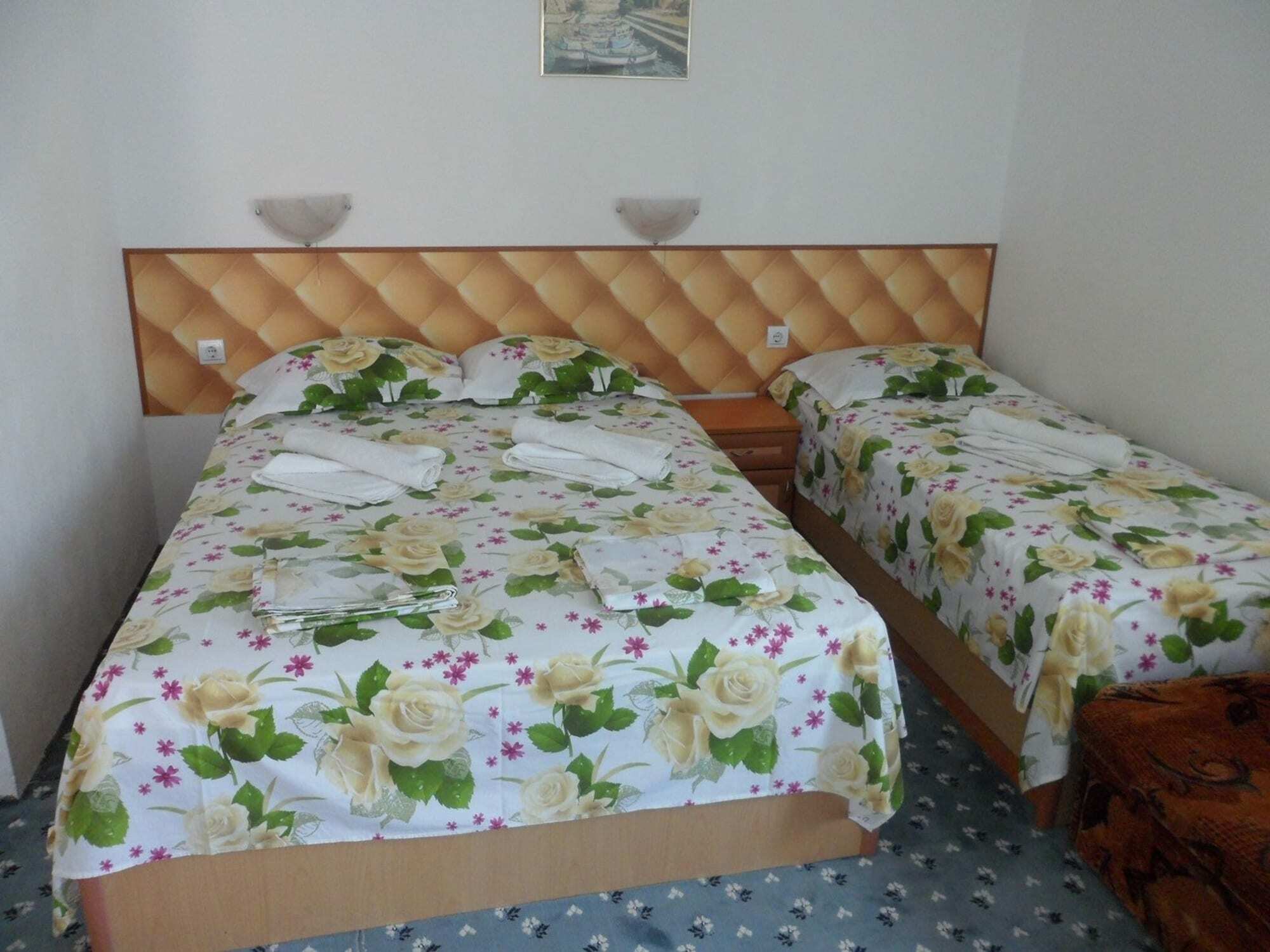 Sianie Guest House 라브다 외부 사진